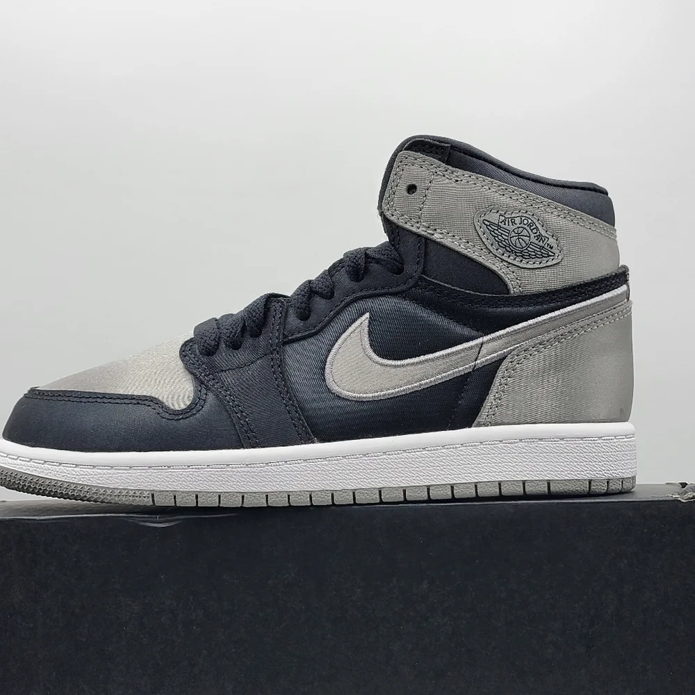 NIB!! NWT!! Air Jordan High-Top Sneakers‎ in Black and Gray Satin Finish SIZE 1Y